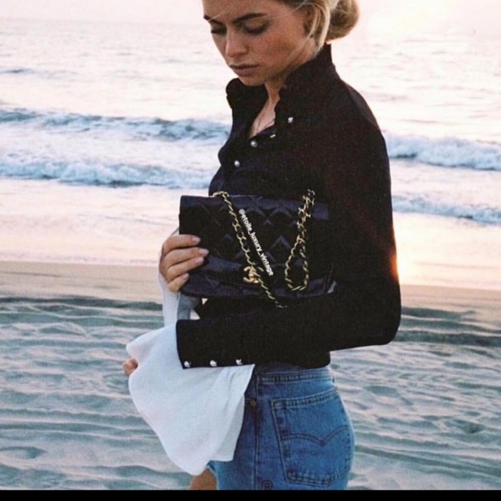 Nala Eli Top with Pearl Details & Flared Sleeves